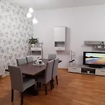 Apartament Chmielewskiego 1